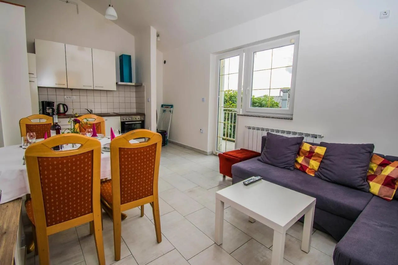 Apartments Relax Near Opatija