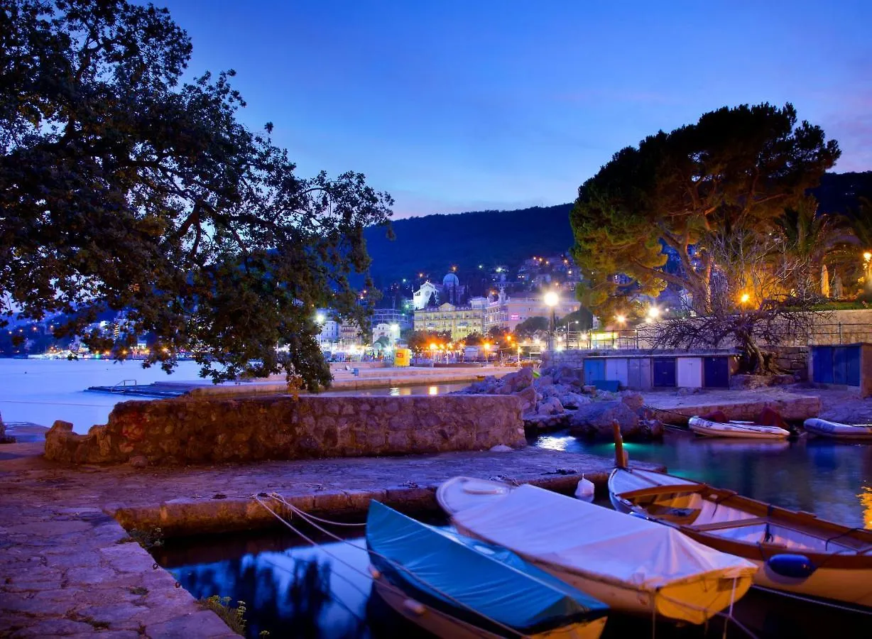 Apartments Relax Near Opatija